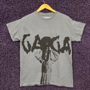 Lady Gaga Pose T-Shirt Size Medium